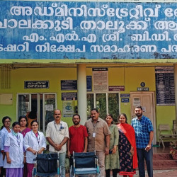 FL-09 CHALAKUDY WAREHOUSE DONATING WHEEL CHAIRS TO CHALAKUDY TALUK HOSPITAL