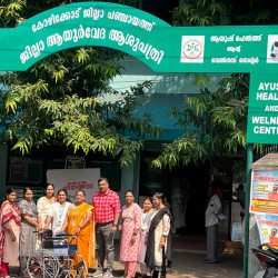 FL-09 KOZHIKODE WAREHOUSE DONATING WHEEL CHAIRS TO GOVT.AYURVEDA HOSPITAL A
